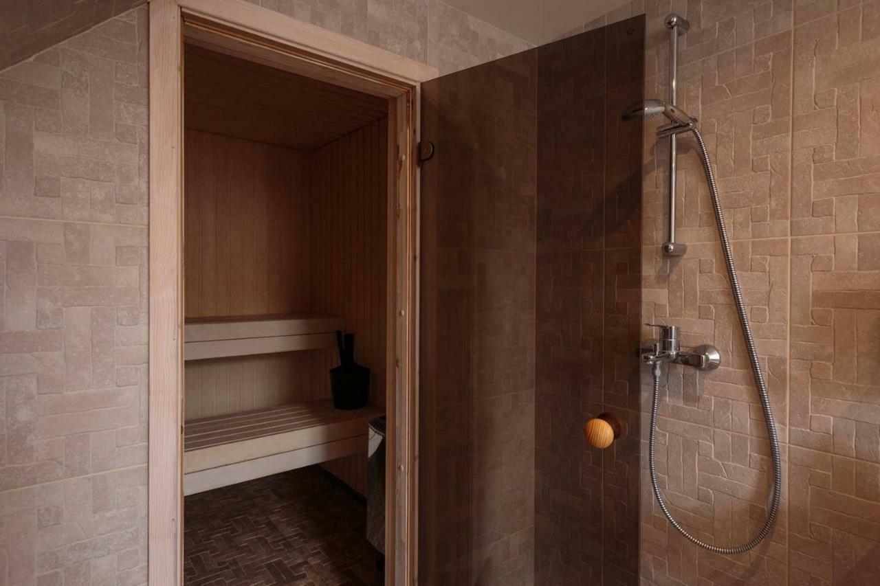 Luxury Penthouse With Terrace & Sauna In Old Town Ταλίν Εξωτερικό φωτογραφία