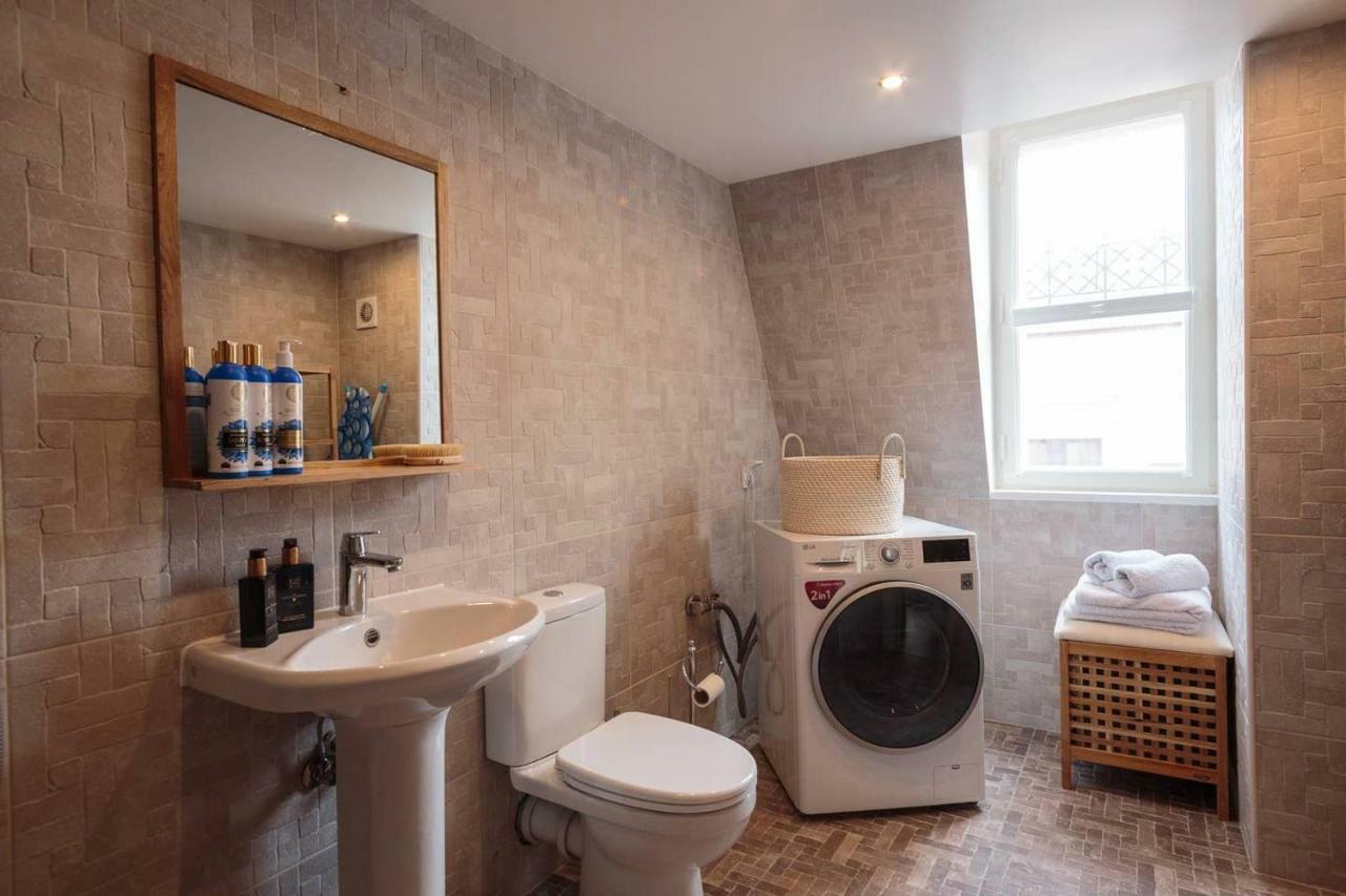 Luxury Penthouse With Terrace & Sauna In Old Town Ταλίν Εξωτερικό φωτογραφία